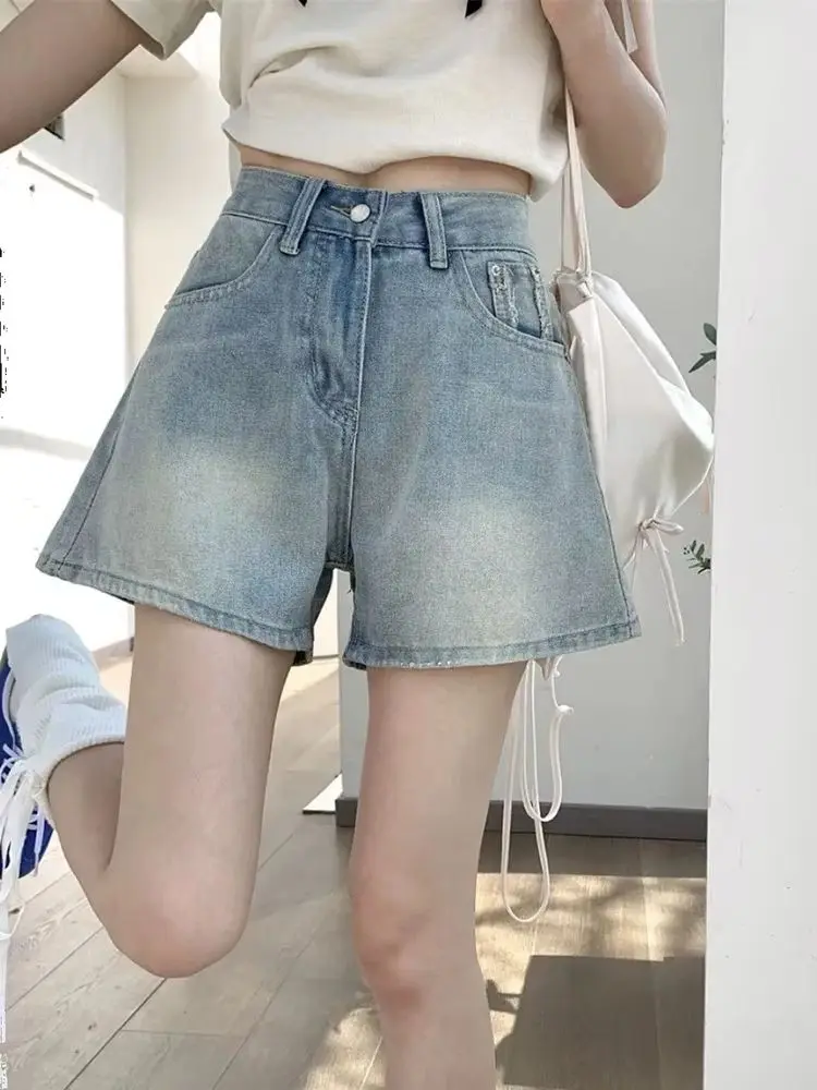Summer New Casual Loose Woman Shorts Retro High Waist Slim Denim Women Shorts Simple Basic Fashion A-line Shorts Female Chicly