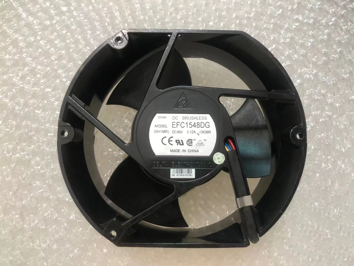 Delta Electronics EFC1548DG 5K06R Server Cooling Fan DC 48V 3.12A 172x150x51mm