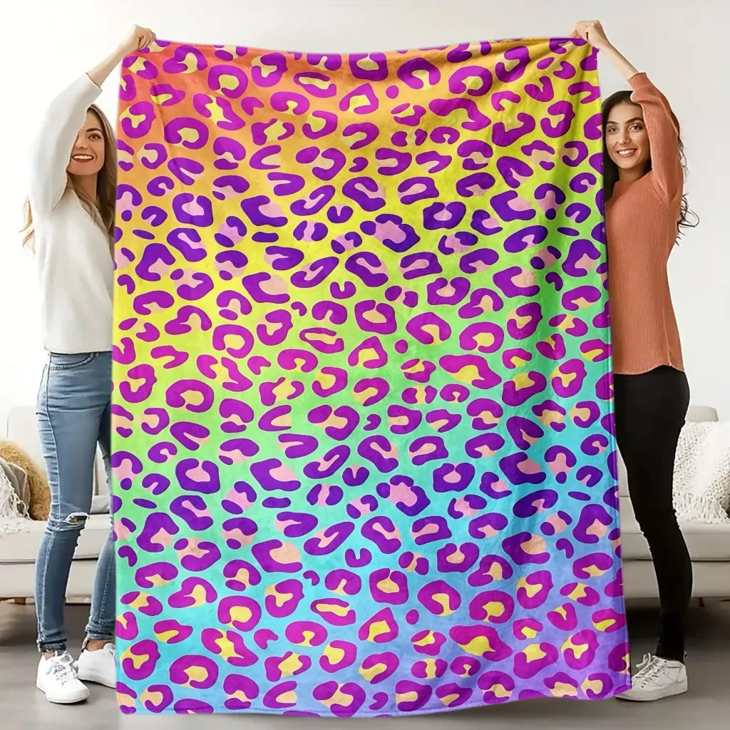 Vivid Rainbow Gradient Multicolor Leopard Spot Repeat Pattern Flannel Throw Blanket, Warm Cozy Blanket,Colorful Trendy Room Gift