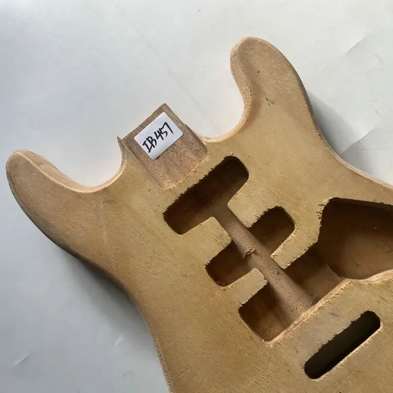 IB457 التالفة الصلبة باس الخشب ST نموذج الغيتار الكهربائي الجسم SSH التقاطات جسر اهتزاز للاستبدال وتقوم بها بنفسك لا دهانات #2