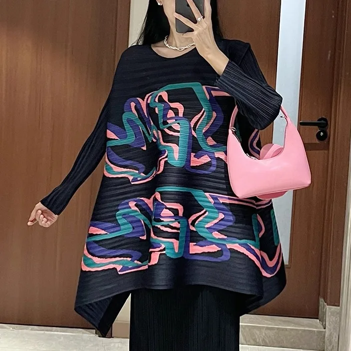 

Pleated Retro Printed Women's T-shirt Round Neck Geometric Pattern Loose Oversized Elastic 2026 Spring New Female Clothing