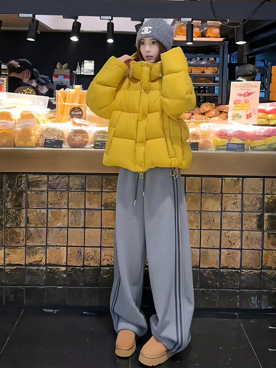 

Желтый пуховый женский пуховый Jaet 2025, новая зимняя верхняя одежда Thi, повседневная одежда стандартной посадки, белый ду пуховый наполнитель