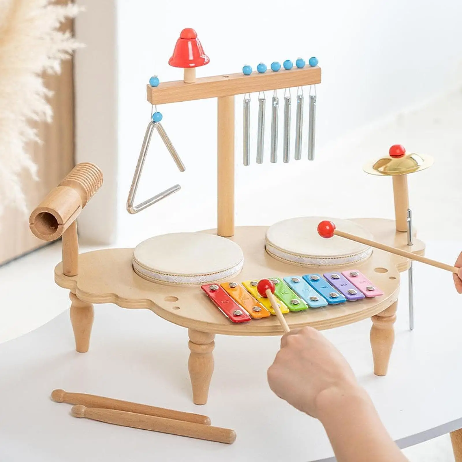 เครื่องดนตรีไม้เด็กกลองชุดเครื่องดนตรี Montessori สําหรับอายุ 3 4 5 6 ปี