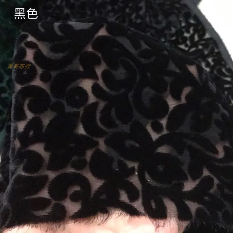 Cappotto estivo fresco e trasparente in cotone con fondo in tessuto di velluto inciso in seta cheongsam