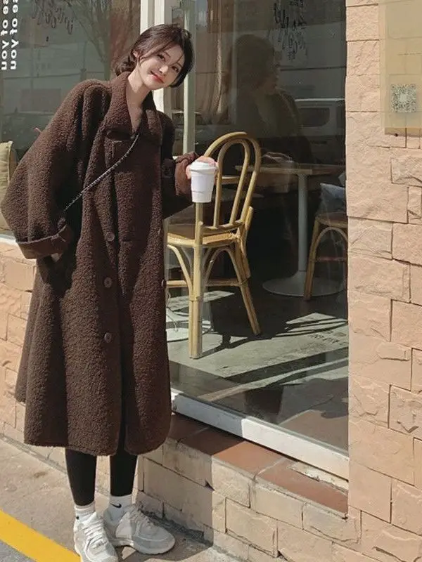 

Faionable Korean Sle Lamb Fur Jaet Coffee Color Mid-Length Outerwear Women's Warm Polyester Fiber Long Sve Coat