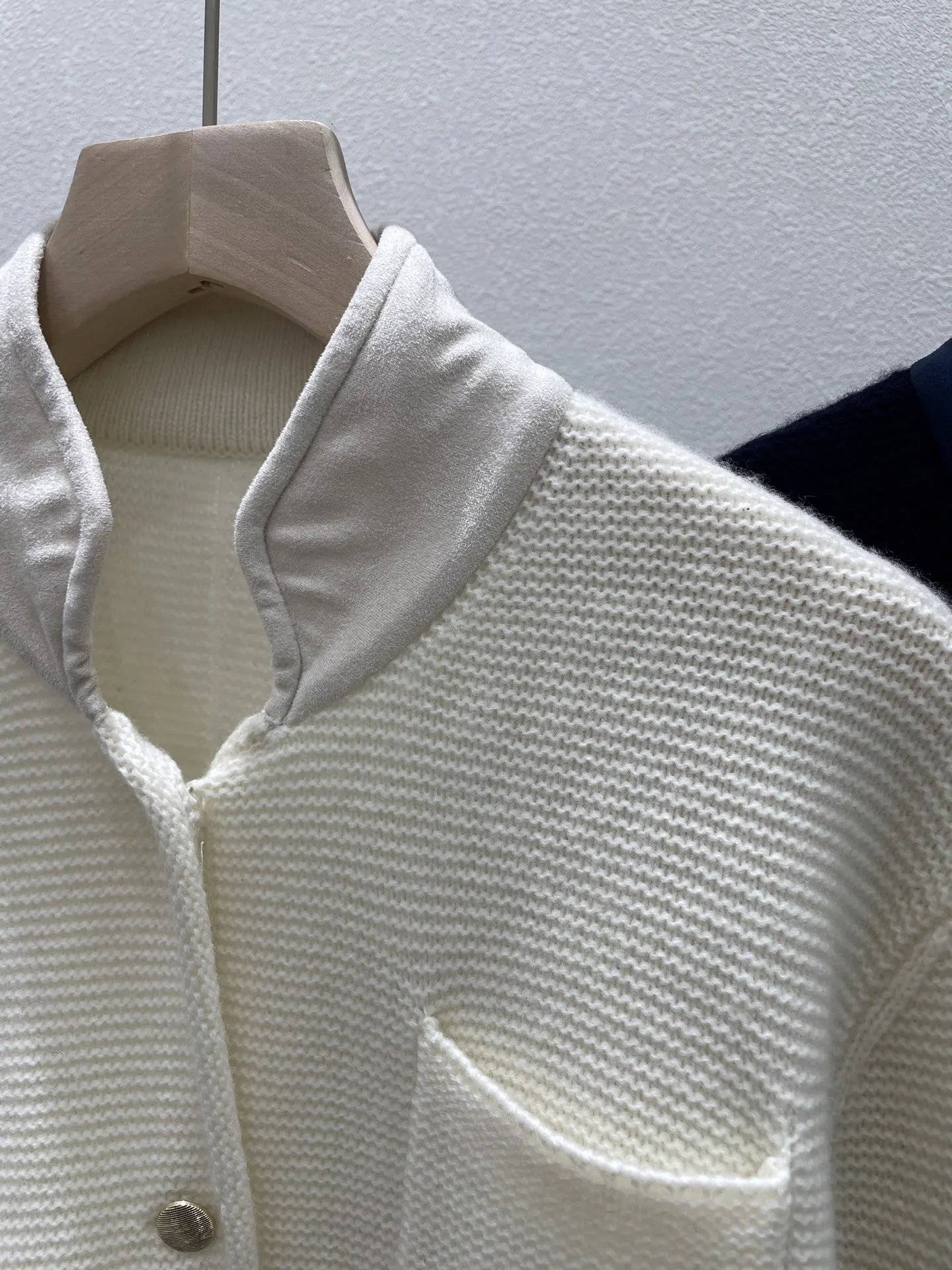New High-Quality Color-Block Cashmere Cardigan With Stand Collar (Autumn/Winter 2026) Women'S Cashmere Cardigan