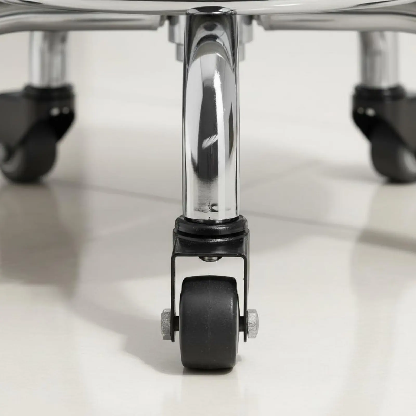 sgabello-girevole-basso-facile-da-installare-sgabello-con-ruote-rotonde-piccola-sedia-decorativa-su-ruote-design-moderno-robusto-per-salone