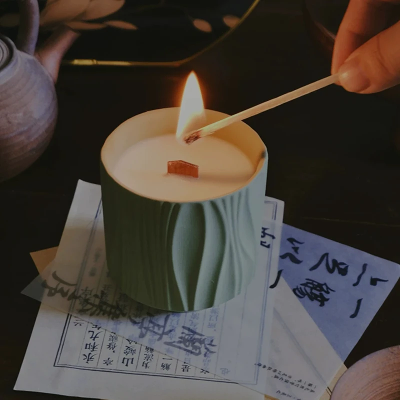 Woody Oolong Scented Candle Gift Box, Long Lasting Aroma for Entryway Decor, Elegant Home Fragrance & Birthday Present