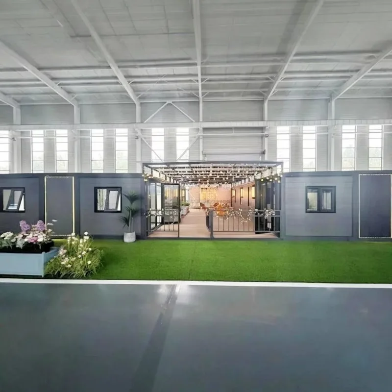 YG Customized Movable Expandable Home 20ft 40ft 2 3 4 Bedroom 1 Bathroom Kitchen Roof Expandable Container House