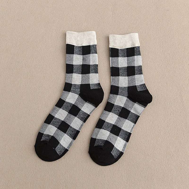 Japanese College Style Kawaii Women Socks Cotton with Grid Color Matching Streetwear Cute Socks Autumn for Ladies 419