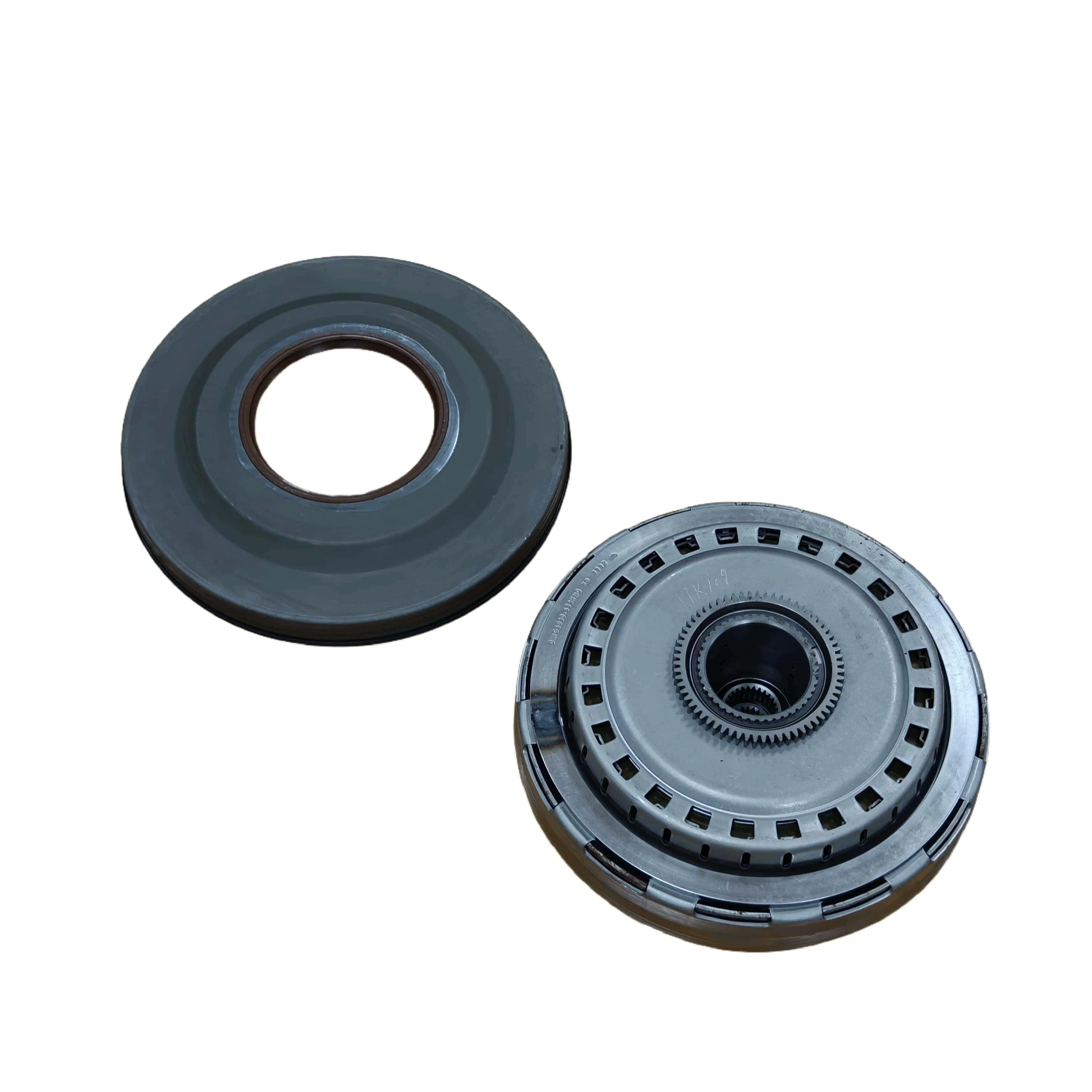 

MPS6 6DCT450 Transmission Clutch with Front Oil Seal AMAG9R-7L516-AC 1746065 1814160 36050661 36001826 36050551 36051154