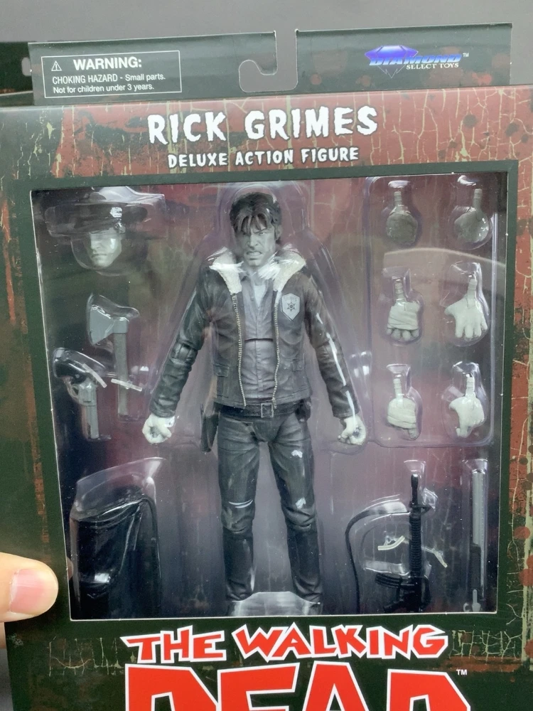 Diamond Selection Toy 1/12 Scale Comic Version Of The Walking Dead Michonne Or Rick Male Warrior Full Set 7Inch Action Figure