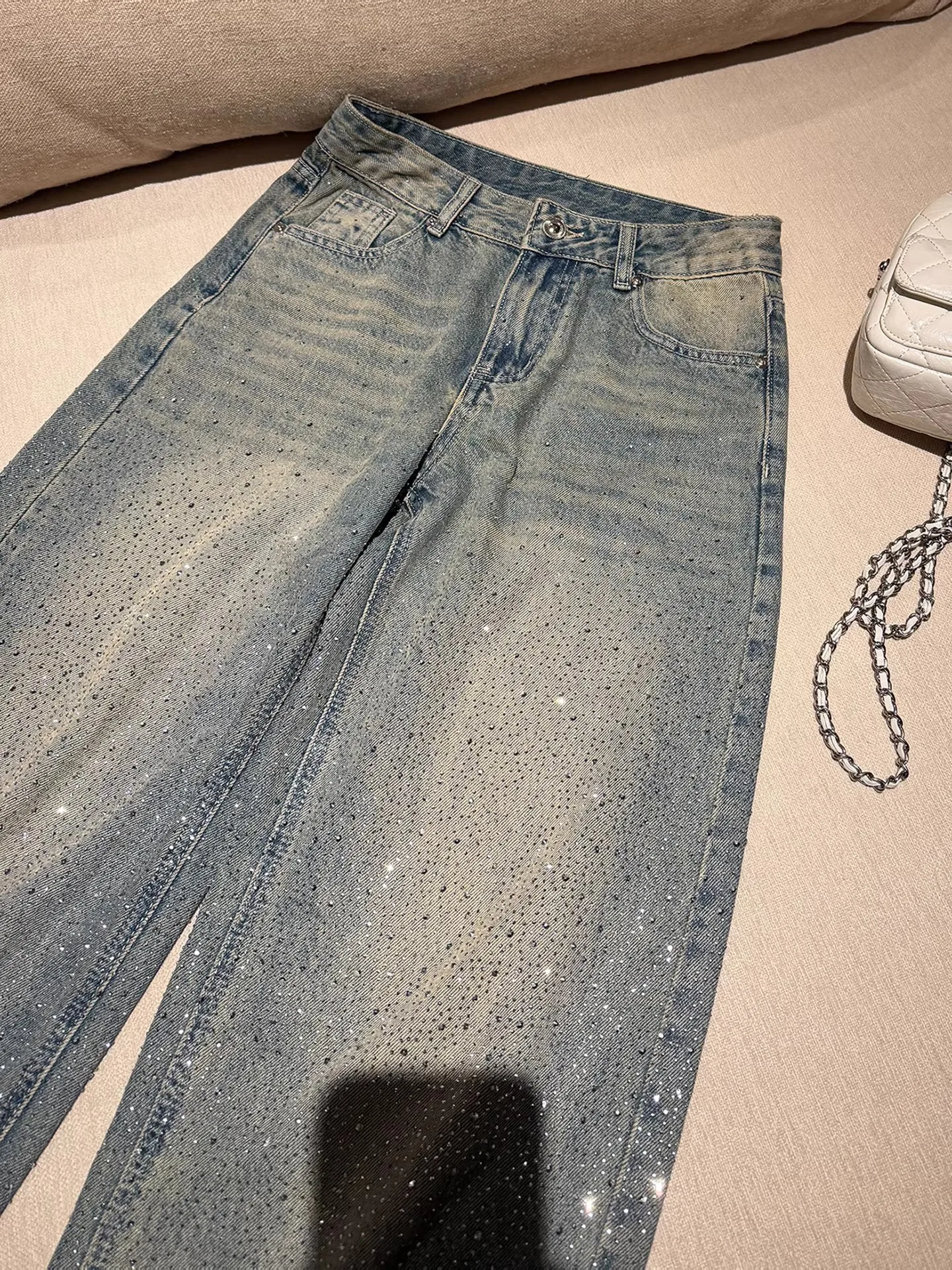 

Winter New Women's High Waist Fleece Lined Wide Leg Jeans Sparkling Rhinestone Decorated Straight Cut Loose Fit Casual Jeans