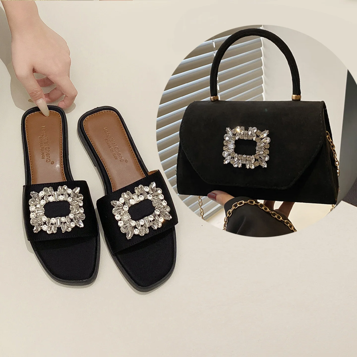 Summer New Product 2025 Flat Slippers Women's Love Water Diamond Fashion Cool Slippers Fashion Diamond Inlaid Shoulder Bag Set