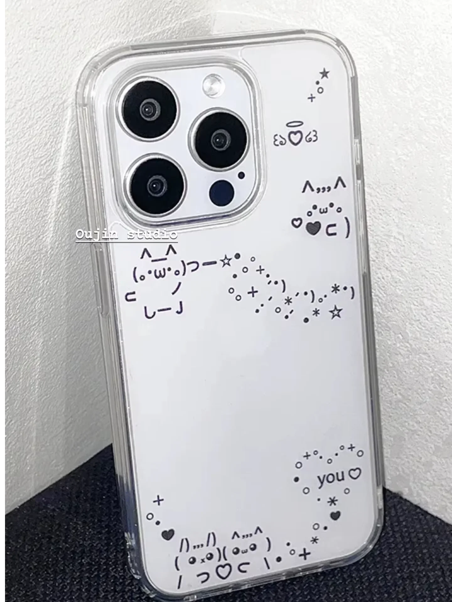 Uroczy przezroczysty etui na telefon