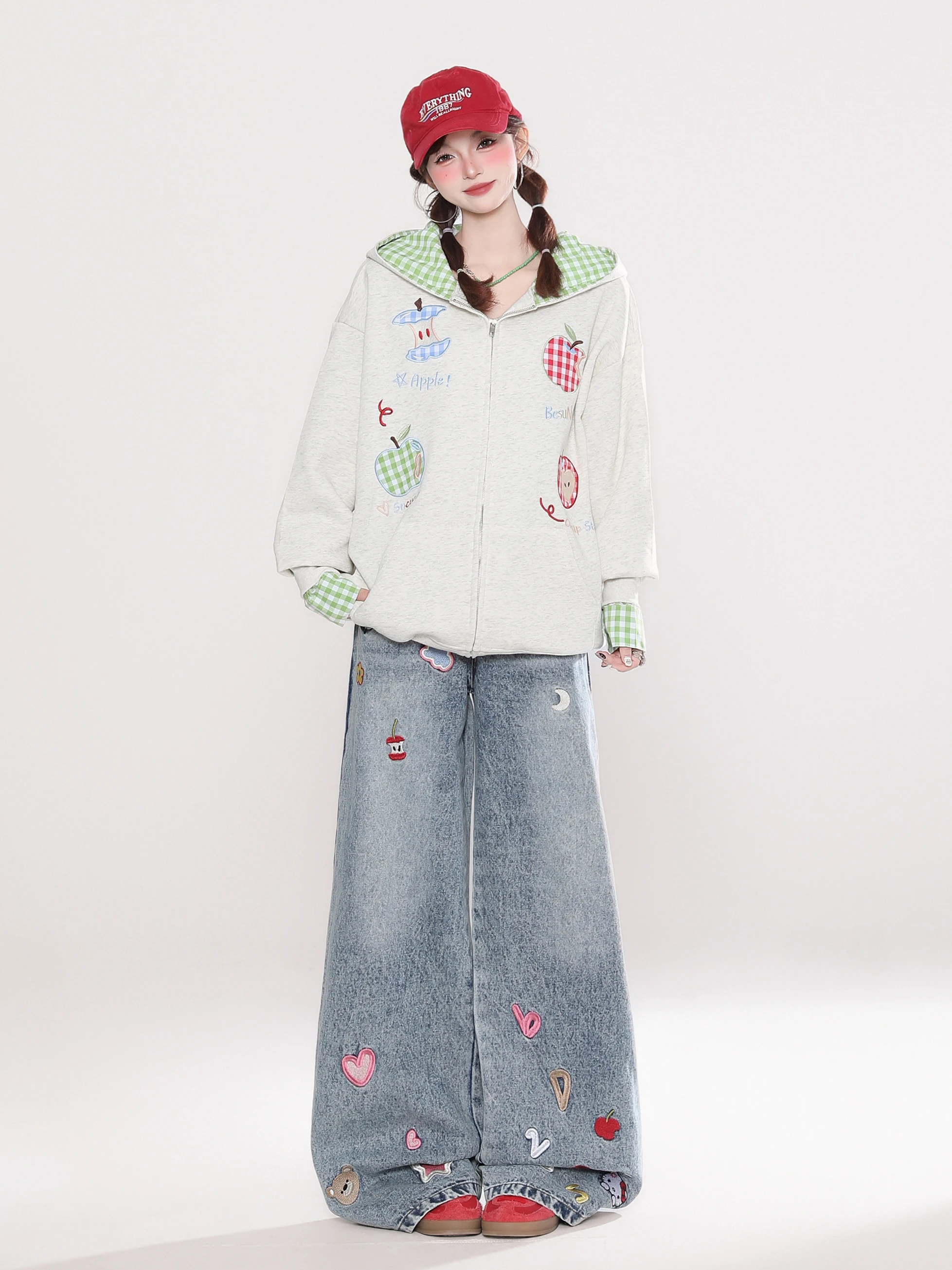 2025 Spring and Autumn New American Style Women's Apple Embroidery Plaid Hooded Gray Sweatshirt Blue Loose High Waist Jeans