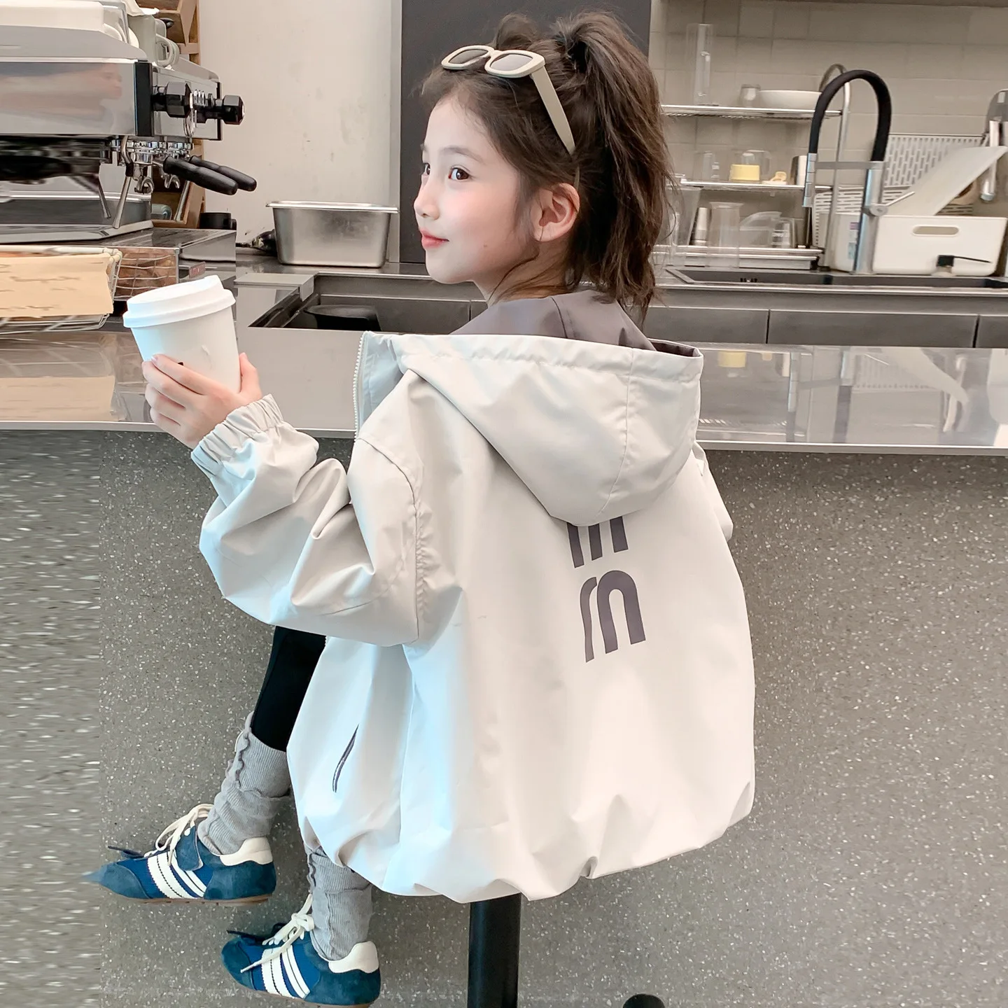 2026 Spring Autumn Girls Reversible Waterproof Hooded Jacket Teen Kid Letter Print Windbreaker Coat Children Loose Outerwear Top