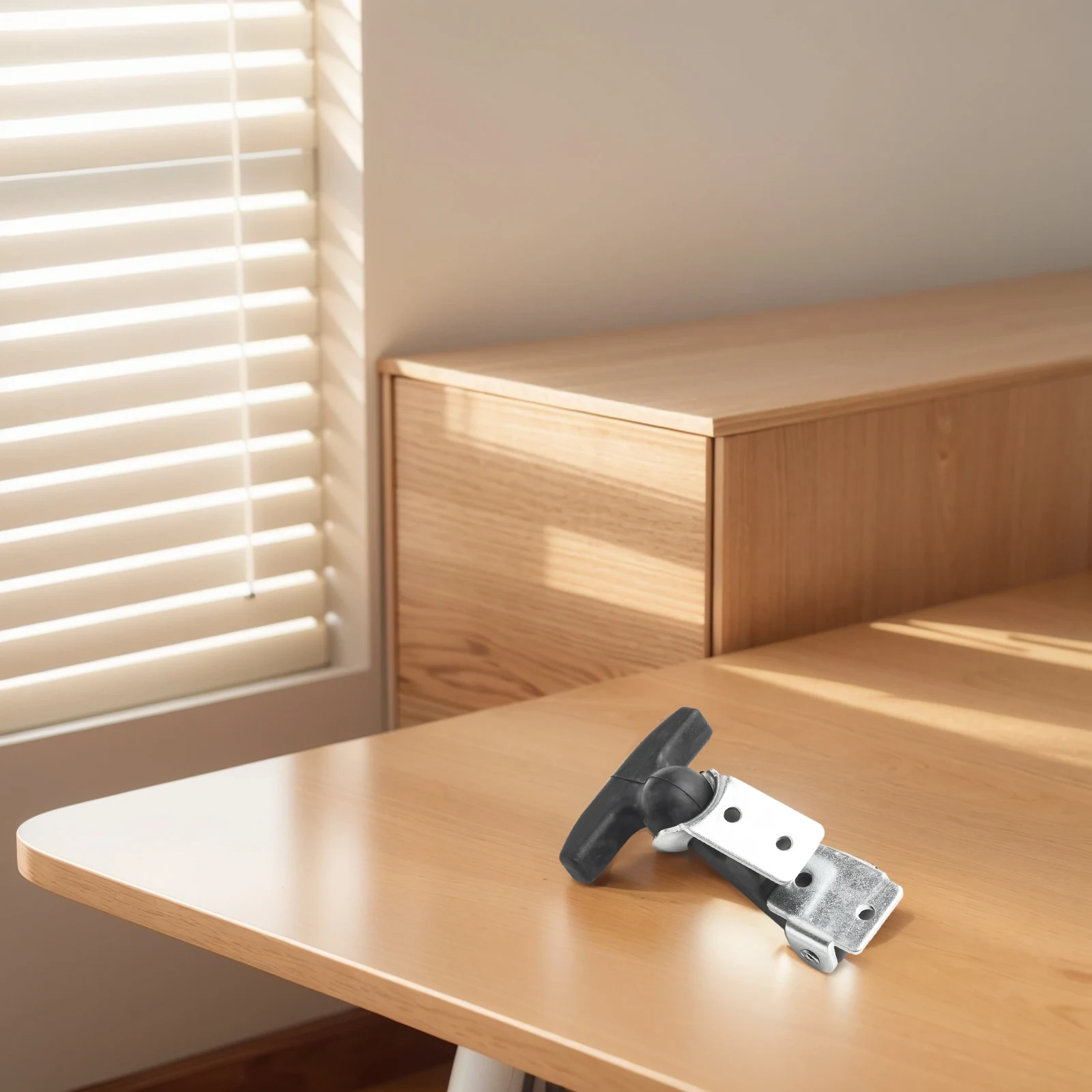 Flexible Draw Latch Elastic Hood Catch Shock Absorption Function Stainless Steel Brackets Vibration Absorption Compact Structure