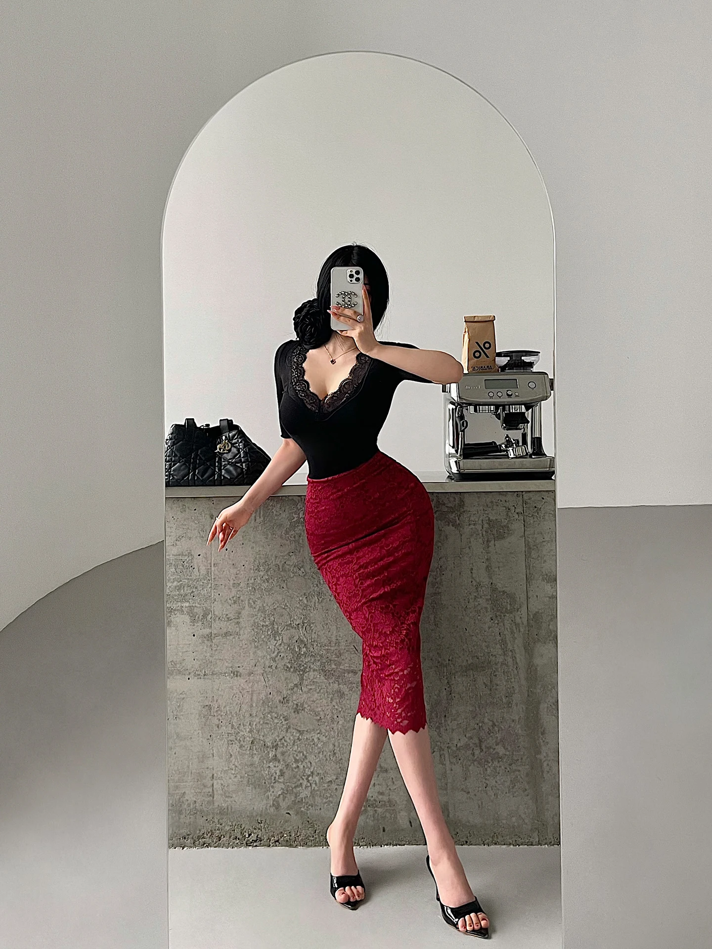 Young Girl Day Jiang Nan Beauty Lady Pure Desire High Waist Mid-Length Lace Wrap Body Half Skirt Back Split Women's Fashion