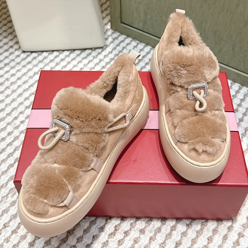 Zapatos de lana con plataforma informales para mujer, nuevo estilo de invierno, alta calidad, 2025, con materiales de cuero y felpa cosidos, 25091316