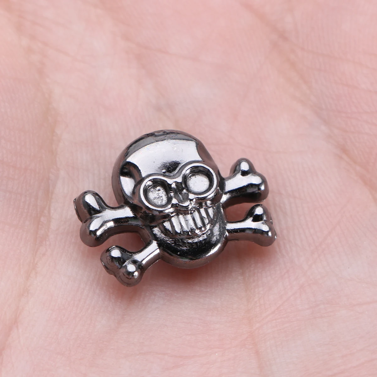 

10pcs Ghost Head Rivets Punk Skull Studs Spikes for Bags Shoes Belts Garments Jewelry Craft Kits Strong Alloy Durability DIY