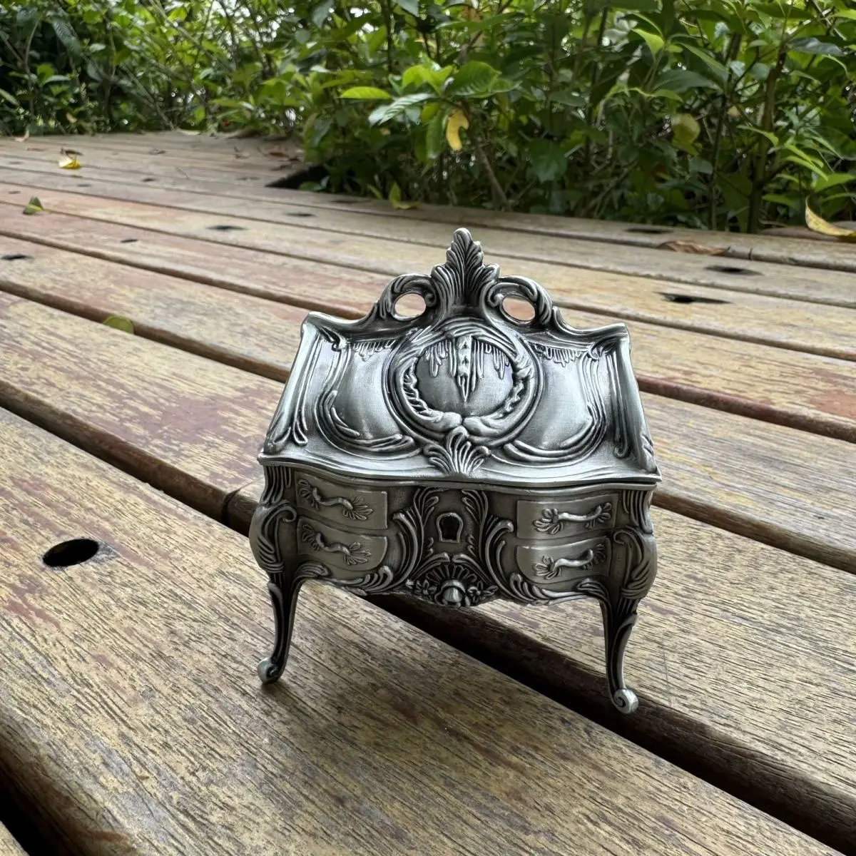 

Retro Jewelry Display Box Metal Storage Box Wind Up Antique Jewelry Box Desktop Ornament Birthday Festival Room Decoration Gift