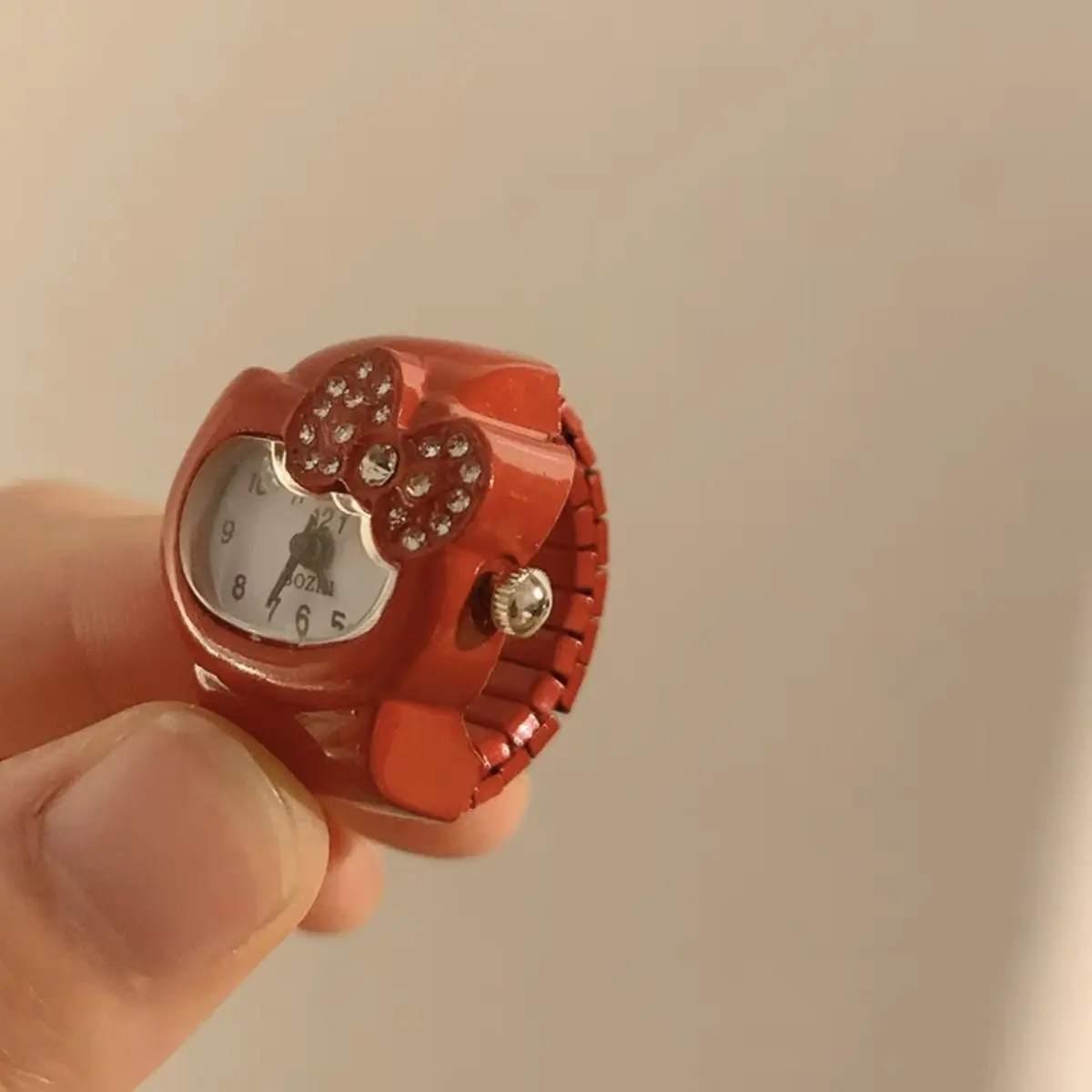 

Милые часы Hello Kitty Cat, кольцо, универсальные нишевые часы на палец, мини-часы, ретро, креативные электронные часы, аниме, каваи, игрушки, подарки