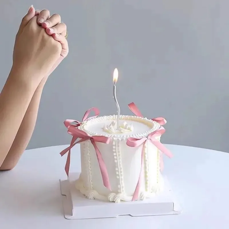 ケーキモデルシミュレーション-バレエスタイル-フェアリーリボンボウ-ケーキショップ-ウィンドウサンプルディスプレイ-撮影小道具-ディスプレイ-フェイクトルテ