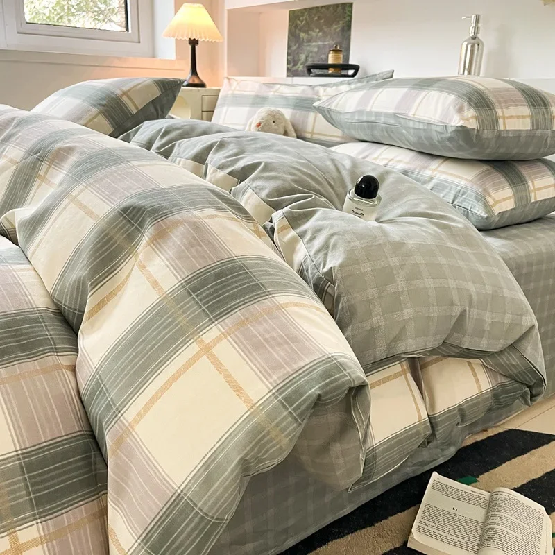 Set di quattro pezzi per letto in puro cotone semplice in stile nordico, set di tre pezzi per copripiumino in cotone fresco piccolo