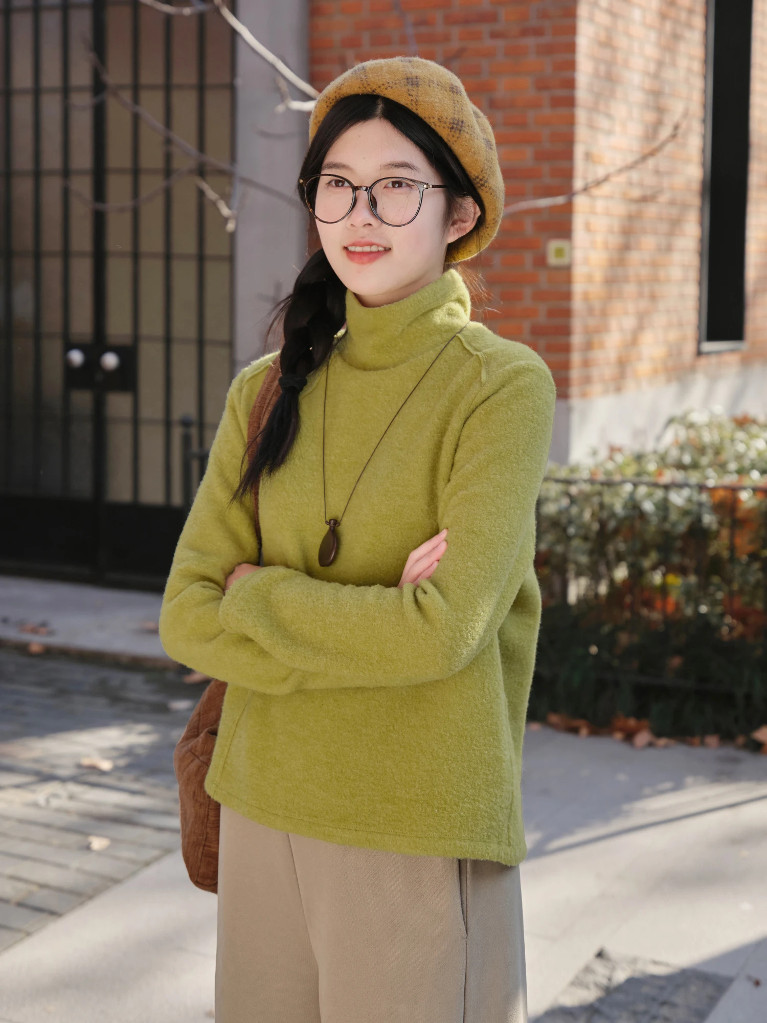 

Winter Thiened Floing Base irt High Collar Long Sve Women's Casual Sle Loose Fit T-irt Girl's Autumn Faion