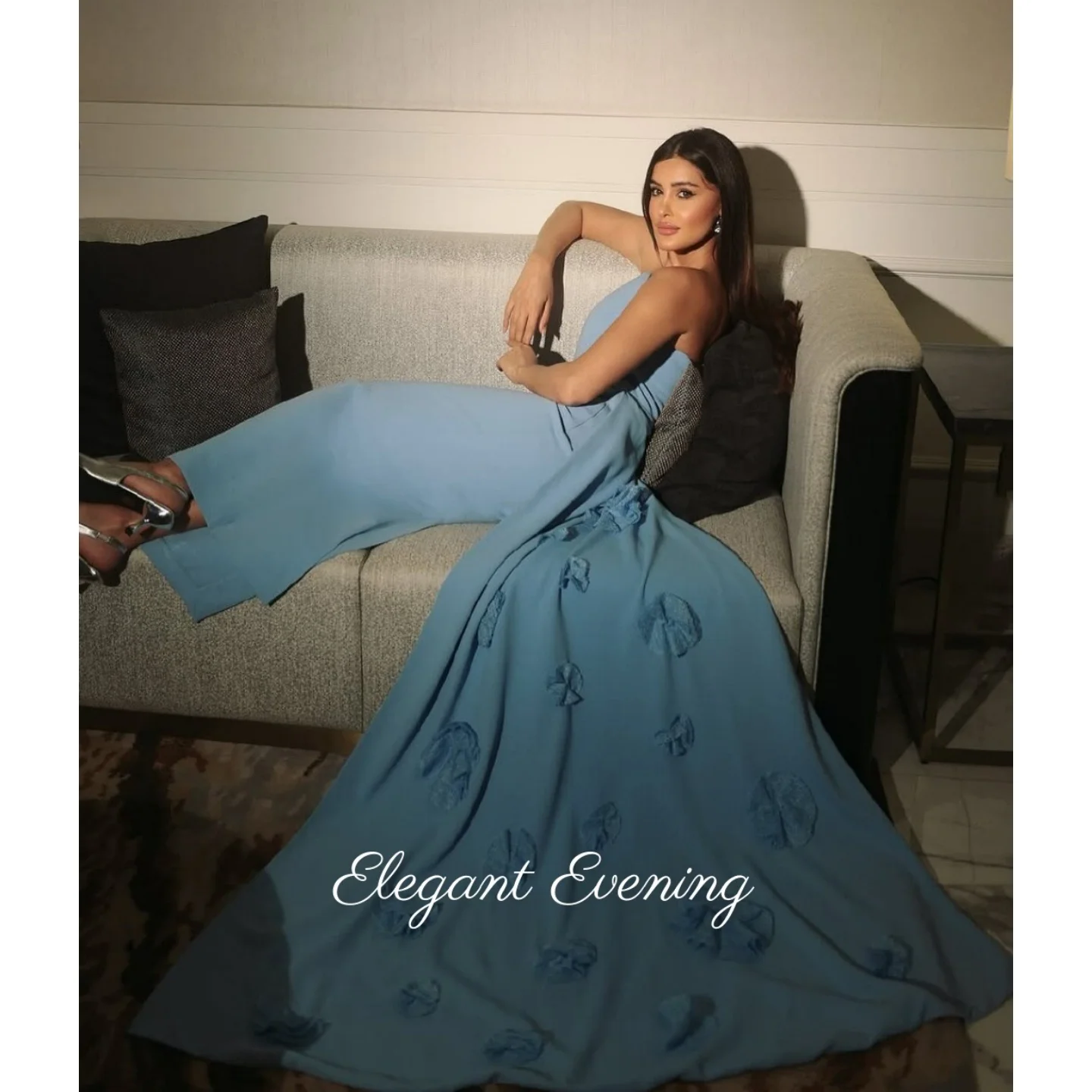 

Blue Strapless Prom Dresses Flower Evening Dress Fashion Ball Gown Customized Saudi Arabia Wedding Dress 2025 Floor Length