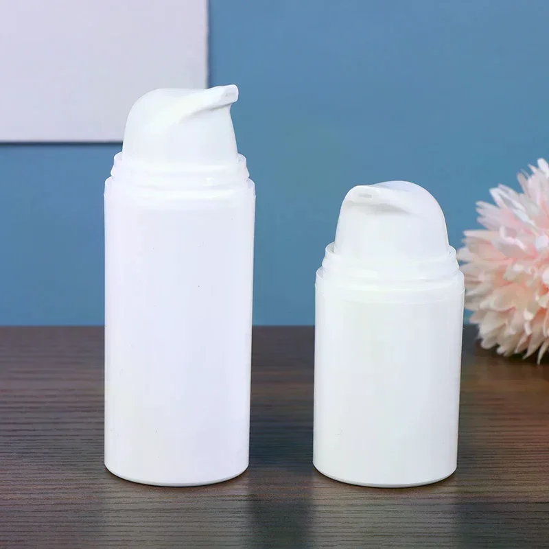 Bouteilles de voyage en plastique rechargeables, pompe sans air blanche, émulsion, Lotion sous vide, maquillage, cosmétiques pour Gel, 15ml, 30ml, 50ml
