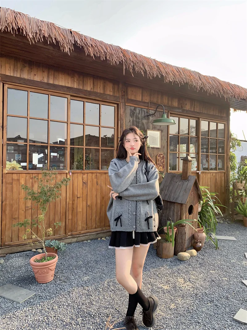 Chic O-Collo 3d Fiore Fiocco Cardigan di lavoro a maglia Abbigliamento da donna Dolce Ragazze Patchwork Maglione Maglieria casual Pullover grigio Top