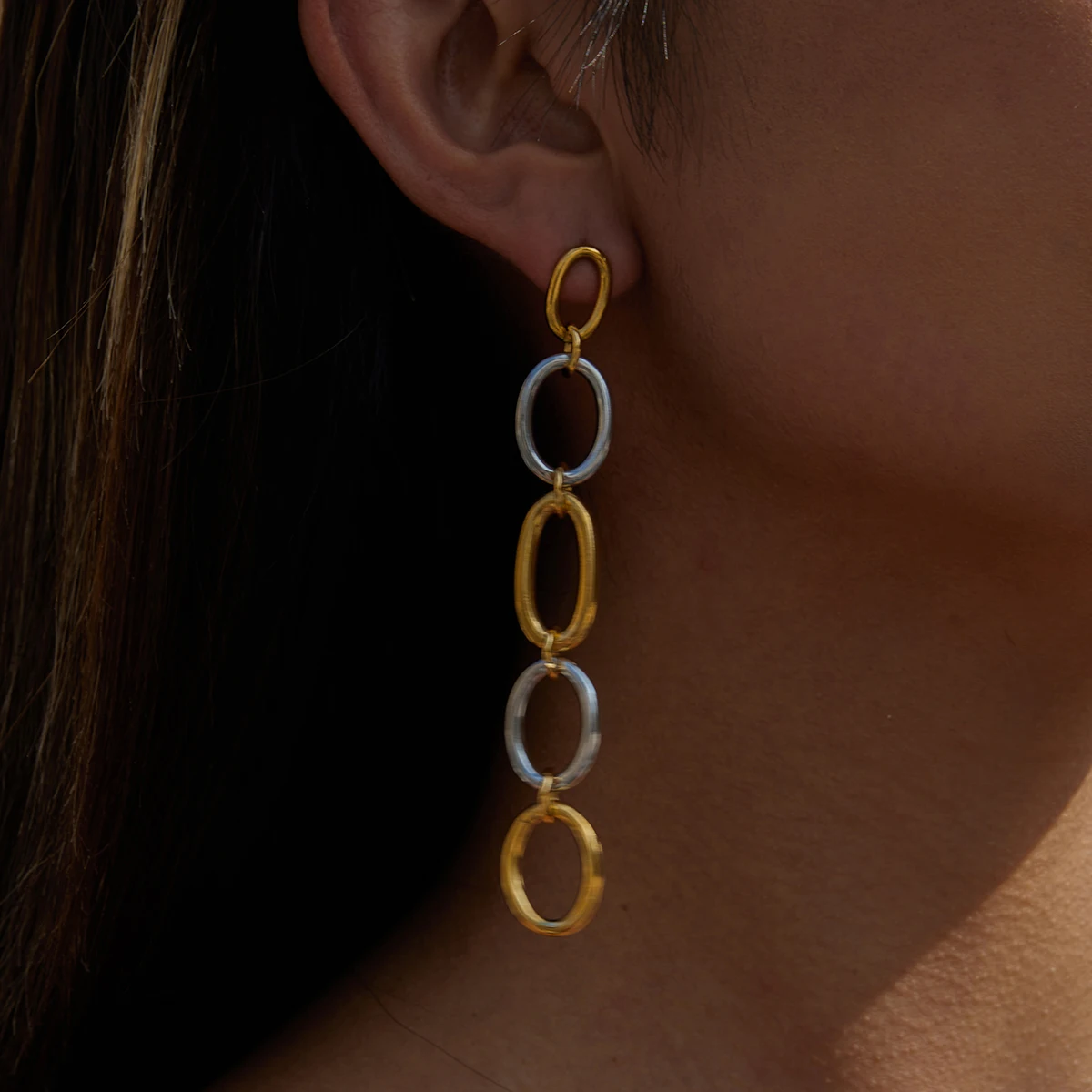 

AIKOER Minimalist Classic 18K Gold Color Plated O-Shaped Color Blocked Tassel Earrings Hypoallergenic Stainless Steel Jewelry