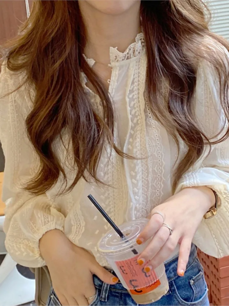 

Korean Lace Shirt Women 2023 Autumn New Fashion Chic O-neck Casual Loose Apricot Blouse Elegant Puff Sleeve Sweet Shirts