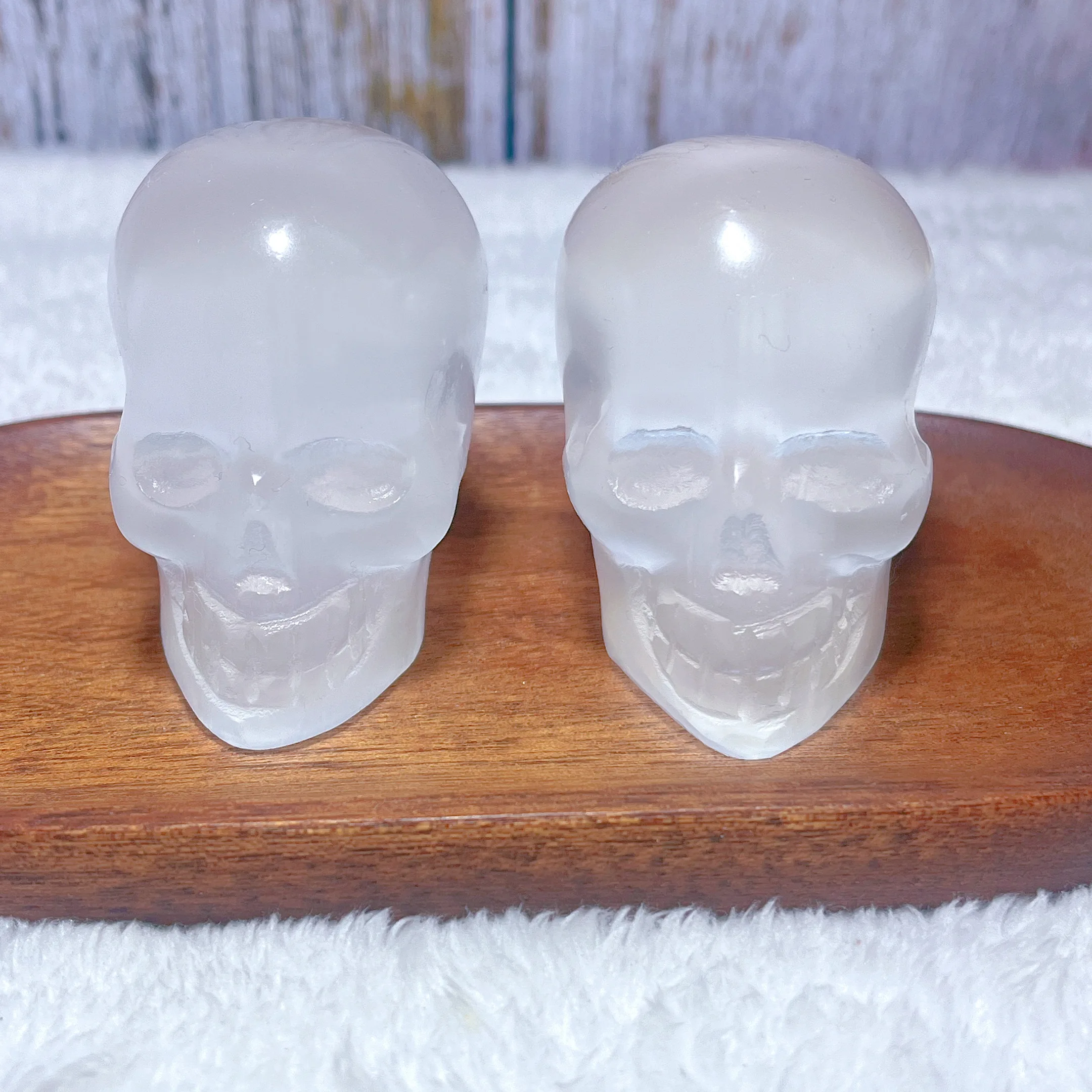 Healing Natural Crystal Selenite Skull Carving Gemstones Mineral Energy Reiki Home Decorations Gift