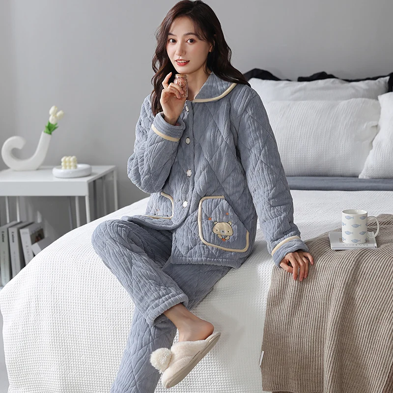 Mùa Đông Ấm Dày Cardigan Nữ Ba Lớp Cotton Đồ Ngủ Phù Hợp Với Hoạt Hình Dễ Thương Thoải Mái Mềm Mại M-3XL Nữ Homewear Bộ Đồ Ngủ