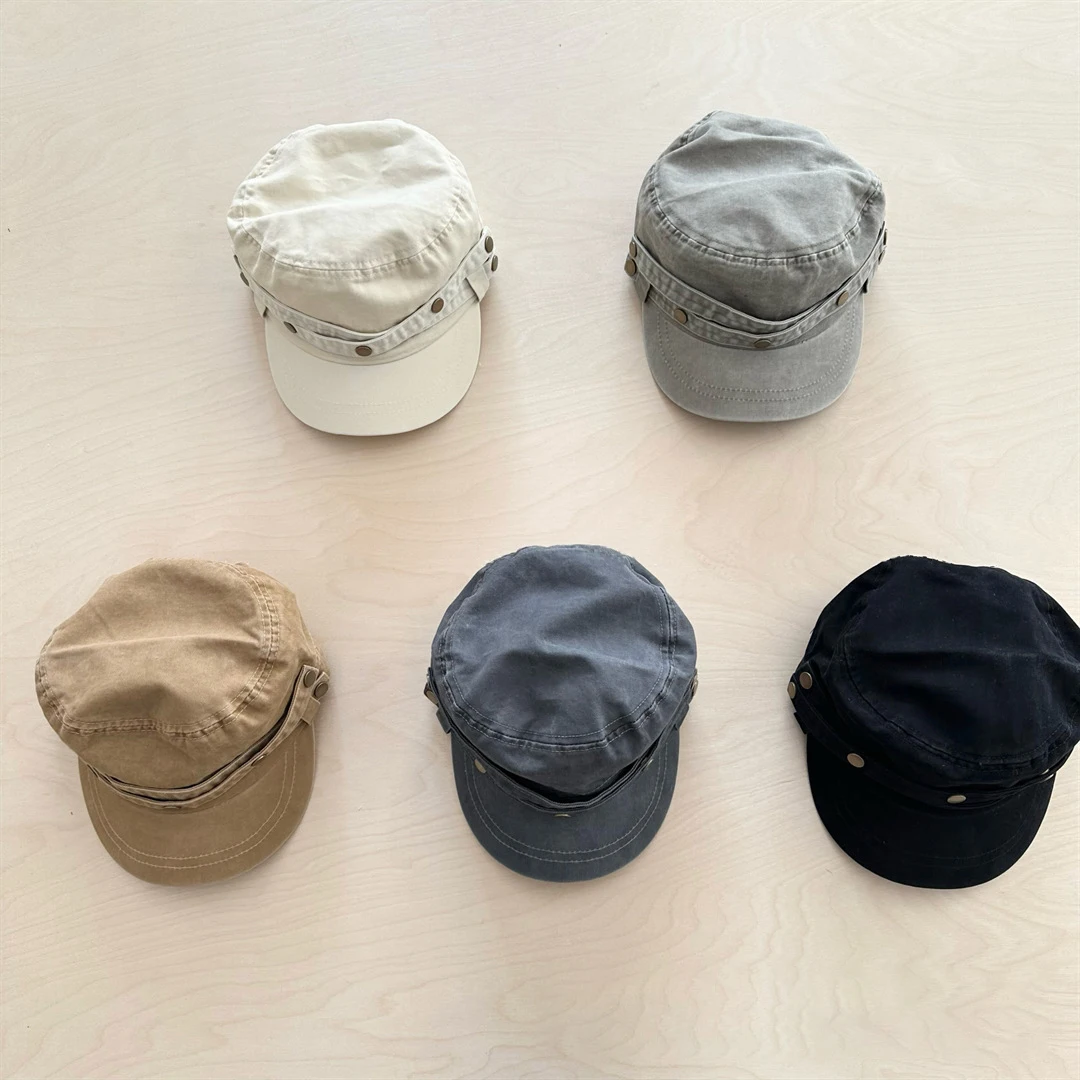 

2026 New Spring Kids Flat Cap Boys Hat 2-6T Minimalist 5 Colors Children Flat-top Cap Retro Solid Color Girls Peaked Cap
