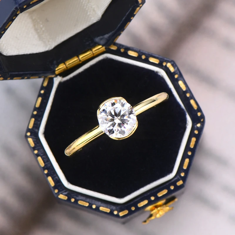 Lnngy 6,5 MM 1CT Half Bezel Moissanit Ring für Frauen S925 Sterling Silber Solitaire Verlobungsring Zertifizierter Schmuck Geschenk – Detail 16