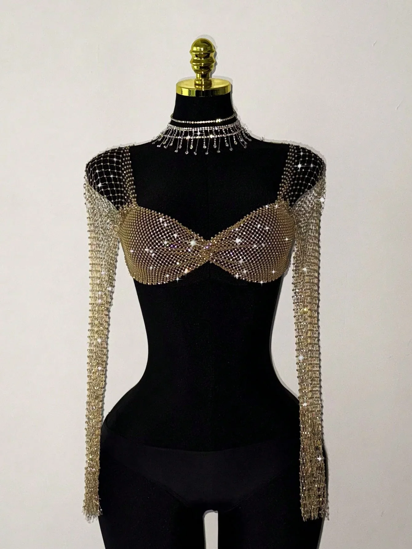 

Elegant Rhinestone Mesh Long Sleeve Crop Top For Women Sexy Transparent Hollow Fishnet V Neck T Shirt Rave Beach Party Camisole