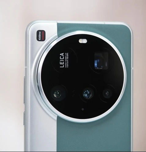 Xiaomi 15 Ultra Smartphone 6.73” Screen Snapdragon 8 Elite 90W HyperCharge 120Hz 6000mAh Battery 200MP Camera CN Version