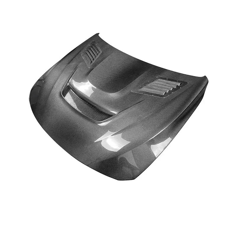 Var Style Carbon Fiber Front Engine Hood Vented Bonnet for M3 M4 F82 F80 F83 New Condition with Included Screws