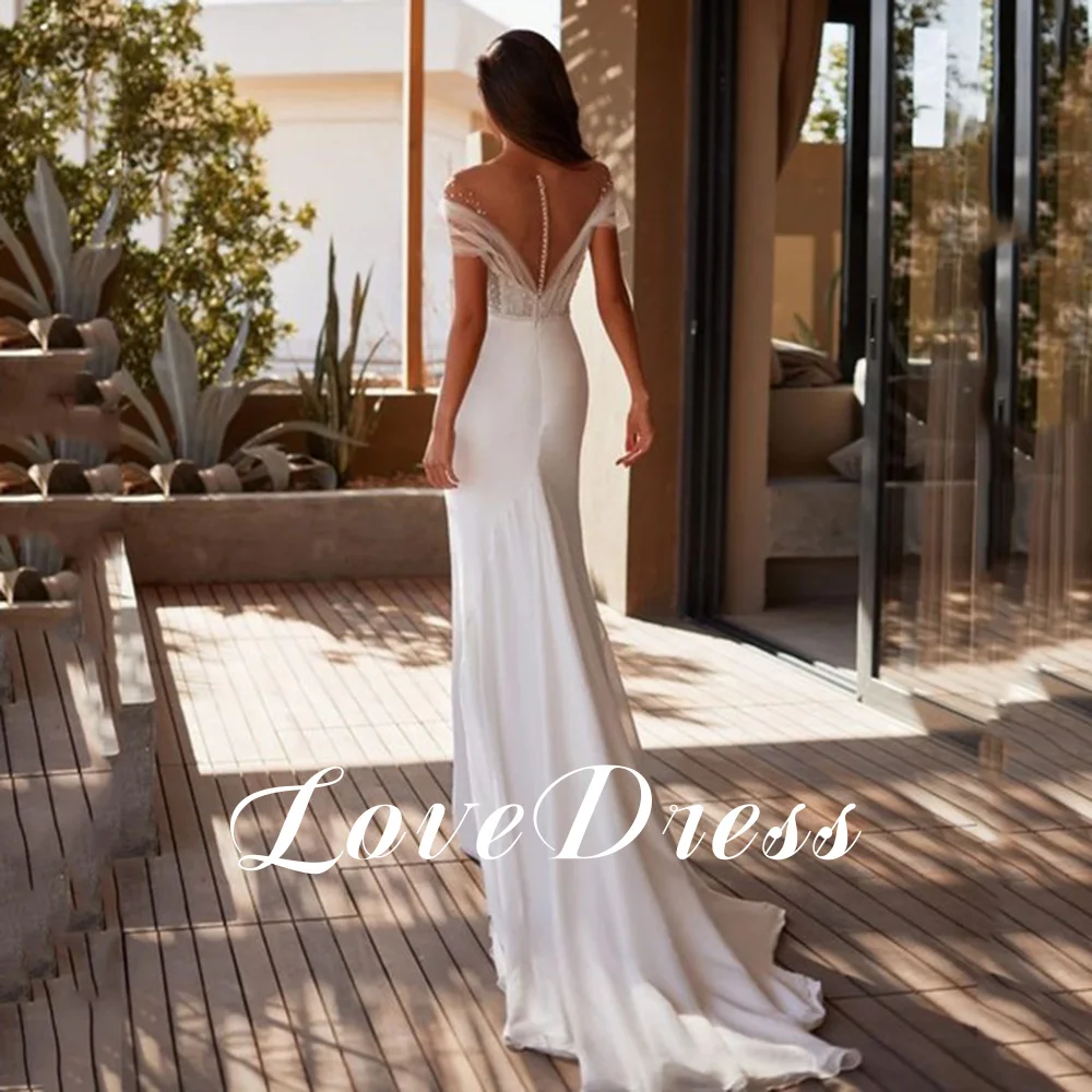 LoveDress gaun pengantin lengan pendek, gaun selubung kerah O tipis, lengan pendek, ilusi Backless, gaun pengantin Modern, kancing kereta