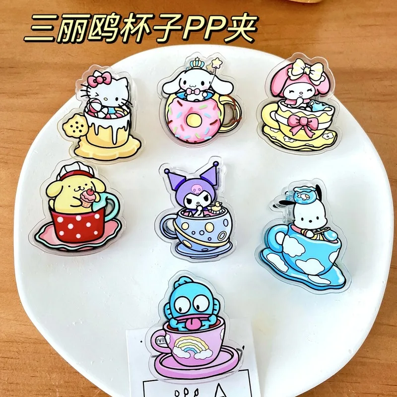 

2024 New Sanrio Kuromi Double-sided Cartoon Glossy Oil Relief Pacha Dog Sealing Clip Cartoon Cute Mixed Wholesale Pp Note Clip