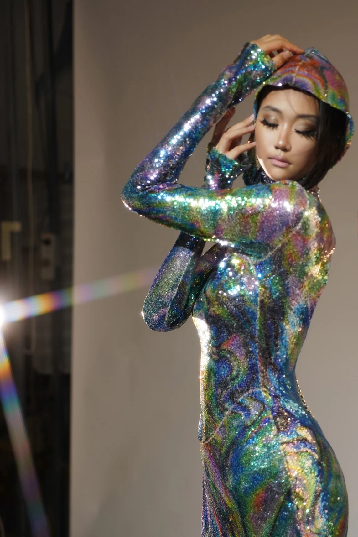 2025 Laser Glitter Birtyday Dress Women Gogo Nightclub Performance Costume Festival Party Show Outfits Long Sleeve Hoodie Dress