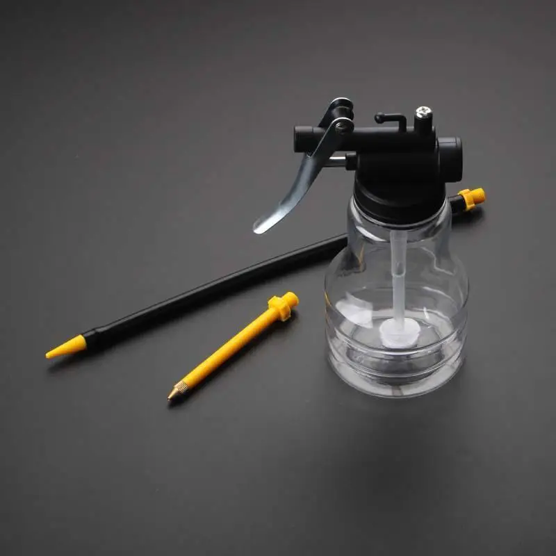 250ml 350ml Transparent Plastic Manual High Pressure Grease Oil Pump Hand Lubrication Oiler with Rigid Spout for Auto Machinery