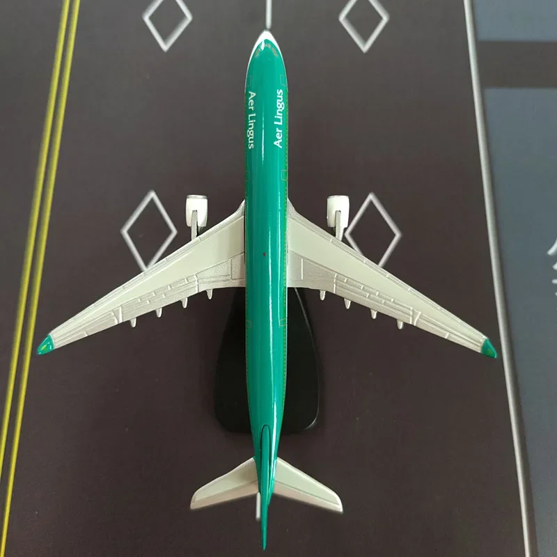 Зеленый аэролайзер Aerlingus A330, модель, подарок для мальчика