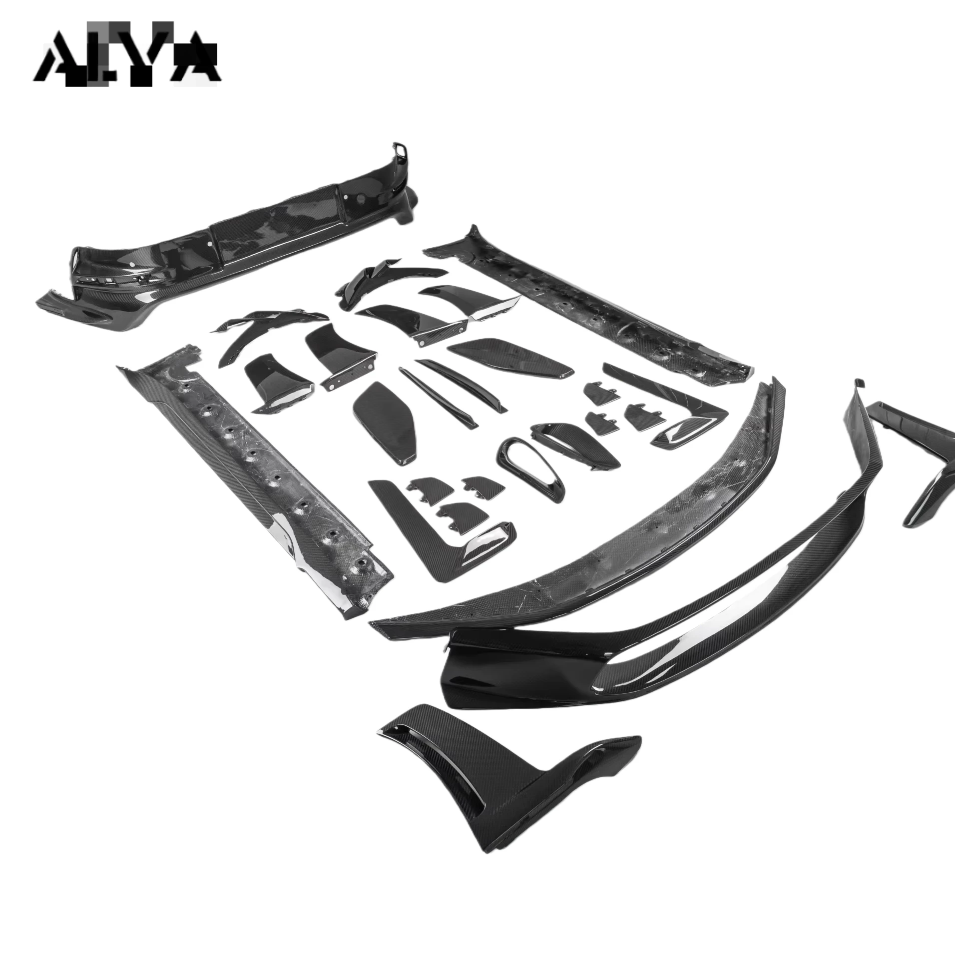 High Quality OEM Dry Carbon Fiber Aviation Body Kit Full Set Of Polished Front Lip Side Skirt Rear Diffuser Rear Fender