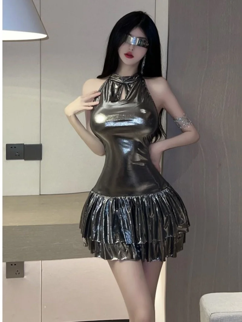 Girl Sexy Spicy Cool Sleeveless Ruffle Reflective Dress Personalized Technology Silver Bright Hanging Neck Cake Women New EF1P