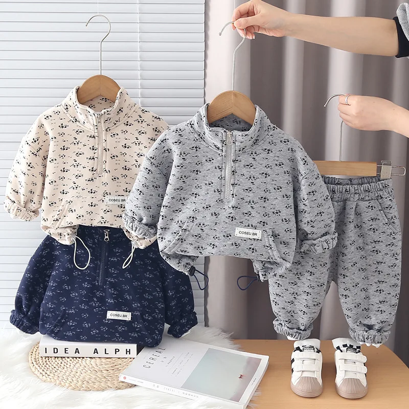 

Хлопковый стильный пуловер с принтом и молнией до середины груди для маленьких девочек и мальчиков + комплект спортивных штанов, детский спортивный костюм из 2 предметов, детская одежда для детей от 1 до 6 лет